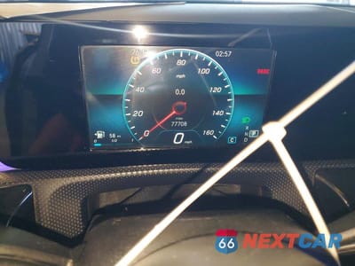 Zdjęcie 9 z 13 samochodu: 2020 MERCEDES-BENZ A 220 4MATIC VIN:WDD3G4FB4LW038332 - miniatura