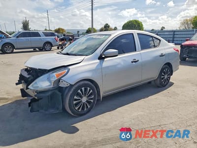 2018 NISSAN VERSA S PLUS 3N1CN7AP1JL836863 - główne zdjęcie licytacji z USA - miniatura