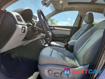 Zdjęcie 7 z 13 samochodu: 2015 AUDI Q3 PRESTIGE VIN:WA1GFCFS8FR011513 - miniatura