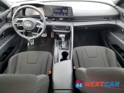 Zdjęcie 8 z 12 samochodu: 2025 HYUNDAI ELANTRA SEL SPORT VIN:KMHLM4DG1SU068749 - miniatura