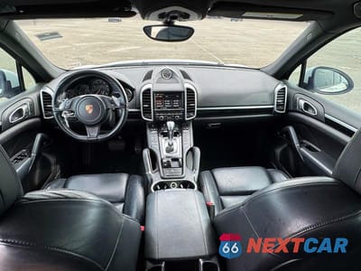 Zdjęcie 9 z 10 samochodu: 2014 PORSCHE CAYENNE VIN:WP1AA2A28ELA02404 - miniatura