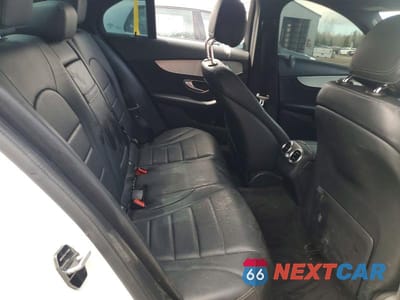 Zdjęcie 10 z 11 samochodu: 2015 MERCEDES-BENZ C 300 4MATIC VIN:55SWF4KB5FU010899 - miniatura