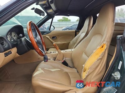 Zdjęcie 7 z 12 samochodu: 2001 MAZDA MX-5 MIATA BASE VIN:JM1NB353X10212233 - miniatura