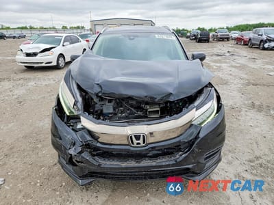 Piąte zdjęcie samochodu w środku: 2019 HONDA HR-V TOURING VIN:3CZRU6H93KM717116 - miniatura