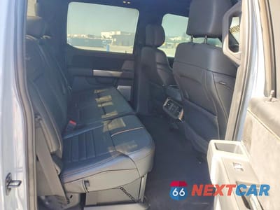 Zdjęcie 10 z 12 samochodu: 2024 FORD F250 SUPER DUTY VIN:1FT8W2BT0REC72763 - miniatura