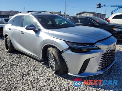 Czwarte zdjęcie samochodu z boku: 2024 LEXUS RX 350H PREMIUM+ VIN:2T2BBMCA6RC044355 - miniatura