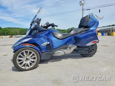 Trzecie zdjęcie samochodu z tyłu: 2017 CAN-AM SPYDER ROADSTER RT VIN:2BXNBDD21HV002674 - miniatura