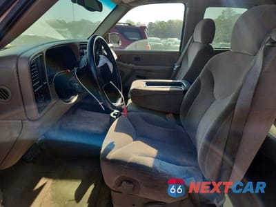 Zdjęcie 7 z 11 samochodu: 2002 GMC NEW SIERRA C1500 VIN:2GTEC19V521385421 - miniatura