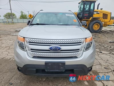 Piąte zdjęcie samochodu w środku: 2013 FORD EXPLORER XLT VIN:1FM5K8D84DGC91318 - miniatura
