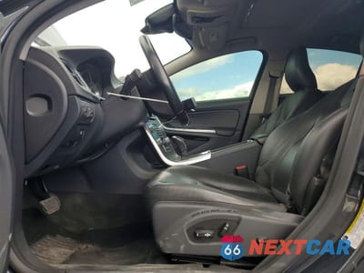 Zdjęcie 7 z 13 samochodu: 2016 VOLVO S60 PREMIER VIN:YV126MFK3G2407441 - miniatura