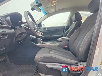 Zdjęcie 7 z 12 samochodu: 2019 KIA OPTIMA LX VIN:5XXGT4L31KG307956 - miniatura