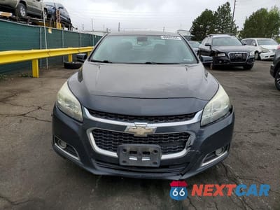 Piąte zdjęcie samochodu w środku: 2015 CHEVROLET MALIBU 2LT VIN:1G11D5SL5FF197517 - miniatura