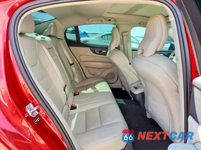Zdjęcie 10 z 12 samochodu: 2021 VOLVO S60 T5 MOMENTUM VIN:7JR102TZ5MG103620 - miniatura