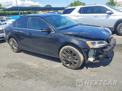 Czwarte zdjęcie samochodu z boku: 2013 VOLKSWAGEN JETTA SE VIN:3VWDP7AJ9DM389427 - miniatura