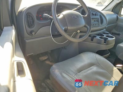 Zdjęcie 8 z 11 samochodu: 2007 FORD ECONOLINE E350 SUPER DUTY VAN VIN:1FTSE34LX7DB07866 - miniatura
