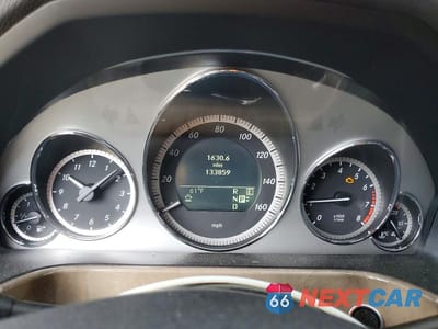 Zdjęcie 9 z 12 samochodu: 2011 MERCEDES-BENZ E 350 VIN:WDDHF5GB6BA414392 - miniatura