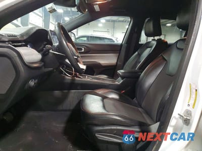 Zdjęcie 7 z 13 samochodu: 2023 JEEP COMPASS LATITUDE VIN:3C4NJDBN9PT561913 - miniatura