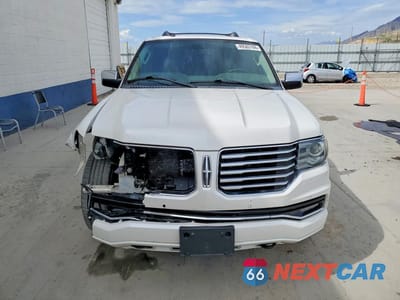 Piąte zdjęcie samochodu w środku: 2015 LINCOLN NAVIGATOR L VIN:5LMJJ3JT4FEJ08752 - miniatura