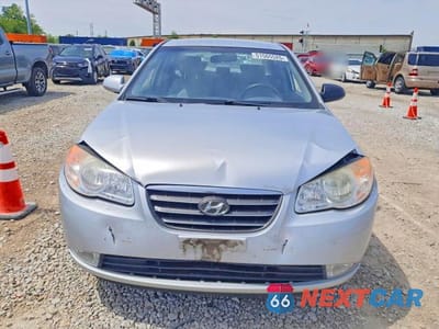 Piąte zdjęcie samochodu w środku: 2009 HYUNDAI ELANTRA GLS VIN:KMHDU46DX9U641892 - miniatura