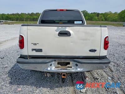 Zdjęcie 6 z 12 samochodu: 2003 FORD F150 SUPERCREW VIN:1FTRW07L13KA73957 - miniatura