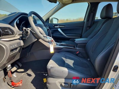 Zdjęcie 7 z 14 samochodu: 2026 MITSUBISHI ECLIPSE CROSS SE VIN:JA4ATWAA2TZ023828 - miniatura