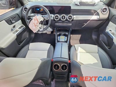 Zdjęcie 8 z 13 samochodu: 2023 MERCEDES-BENZ GLB 250 4MATIC VIN:W1N4M4HB1PW278635 - miniatura
