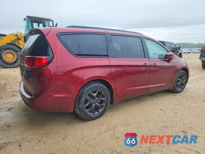Trzecie zdjęcie samochodu z tyłu: 2020 CHRYSLER PACIFICA TOURING L PLUS VIN:2C4RC1EG0LR122698 - miniatura