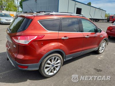 Trzecie zdjęcie samochodu z tyłu: 2016 FORD ESCAPE SE VIN:1FMCU9G99GUC28829 - miniatura