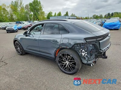 Drugie zdjęcie samochodu z przodu: 2025 PORSCHE MACAN 4 VIN:WP1AA2XAXSL002430 - miniatura