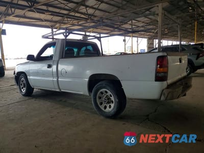 Drugie zdjęcie samochodu z przodu: 2005 GMC NEW SIERRA C1500 VIN:1GTEC14VX5Z900321 - miniatura