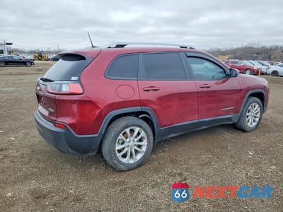 Trzecie zdjęcie samochodu z tyłu: 2021 JEEP CHEROKEE LATITUDE VIN:1C4PJLCB2MD121217 - miniatura