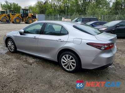 Drugie zdjęcie samochodu z przodu: 2023 TOYOTA CAMRY LE VIN:4T1R11AK5PU747666 - miniatura
