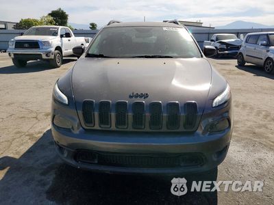 Piąte zdjęcie samochodu w środku: 2018 JEEP CHEROKEE LATITUDE VIN:1C4PJLCB7JD595689 - miniatura