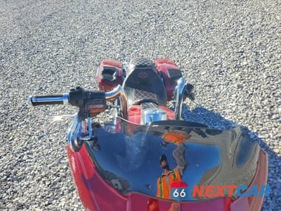 Piąte zdjęcie samochodu w środku: 2020 HARLEY DAVIDSON FLTRX VIN:1HD1KHC12LB674658 - miniatura