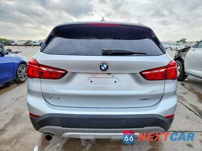 Zdjęcie 6 z 11 samochodu: 2018 BMW X1 XDRIVE28I VIN:WBXHT3C36J5L33974 - miniatura