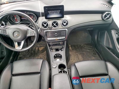 Zdjęcie 8 z 12 samochodu: 2020 MERCEDES-BENZ GLA 250 4MATIC VIN:W1NTG4GB0LU029477 - miniatura