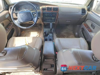 Zdjęcie 8 z 12 samochodu: 1997 TOYOTA 4RUNNER LIMITED VIN:JT3HN87R8V9006269 - miniatura