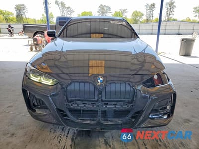 Piąte zdjęcie samochodu w środku: 2022 BMW 430I VIN:WBA53AP01NCK00347 - miniatura