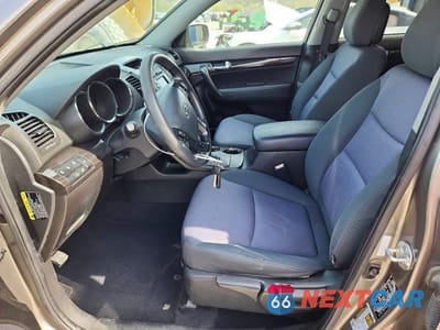Zdjęcie 7 z 13 samochodu: 2012 KIA SORENTO LX VIN:5XYKT3A69CG254308 - miniatura