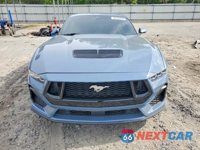 Piąte zdjęcie samochodu w środku: 2024 FORD MUSTANG GT VIN:1FA6P8CF3R5433337 - miniatura