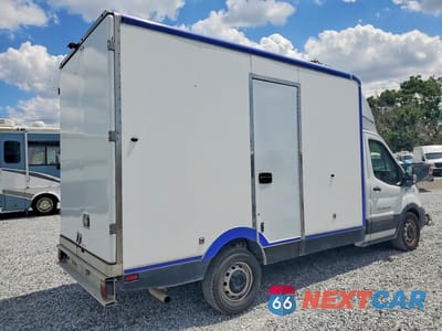 Trzecie zdjęcie samochodu z tyłu: 2021 FORD TRANSIT T-350 VIN:1FDBW5Z81MKA84381 - miniatura