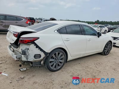Trzecie zdjęcie samochodu z tyłu: 2019 MAZDA MAZDA 6 VIN:JM1GL1VM3K1504076 - miniatura