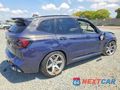 Trzecie zdjęcie samochodu z tyłu: 2024 BMW X3 M VIN:5YM13EC02R9V11262 - miniatura