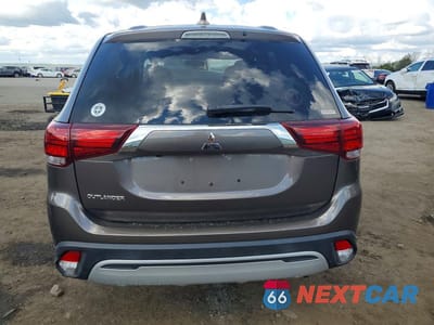 Zdjęcie 6 z 13 samochodu: 2020 MITSUBISHI OUTLANDER SE VIN:JA4AZ3A3XLZ022747 - miniatura