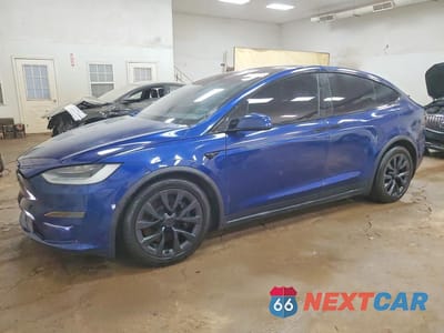 2022 TESLA MODEL X 7SAXCAE53NF350136 - główne zdjęcie licytacji z USA - miniatura
