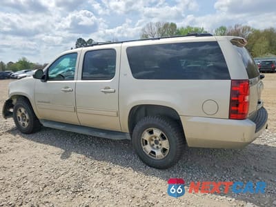 Drugie zdjęcie samochodu z przodu: 2013 CHEVROLET SUBURBAN K1500 LT VIN:1GNSKJE76DR129562 - miniatura
