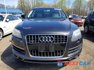 Piąte zdjęcie samochodu w środku: 2014 AUDI Q7 PREMIUM PLUS VIN:WA1LGAFE8ED015762 - miniatura