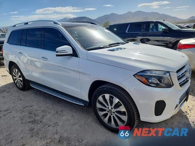 Czwarte zdjęcie samochodu z boku: 2019 MERCEDES-BENZ GLS 450 4MATIC VIN:4JGDF6EE0KB226100 - miniatura