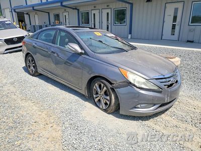 Czwarte zdjęcie samochodu z boku: 2012 HYUNDAI SONATA LIMITED VIN:5NPEC4AC2CH422310 - miniatura