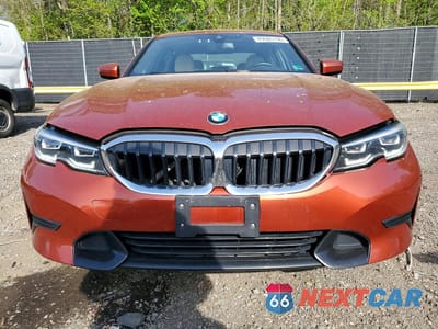 Piąte zdjęcie samochodu w środku: 2021 BMW 330XI VIN:3MW5R7J08M8B60736 - miniatura